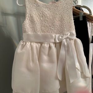 Dorissa Cream Sleeveless Dress with Bow